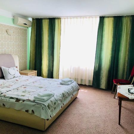 Pensiunea Paradis Vrâncean Cotesti (Vrancea) Exterior foto
